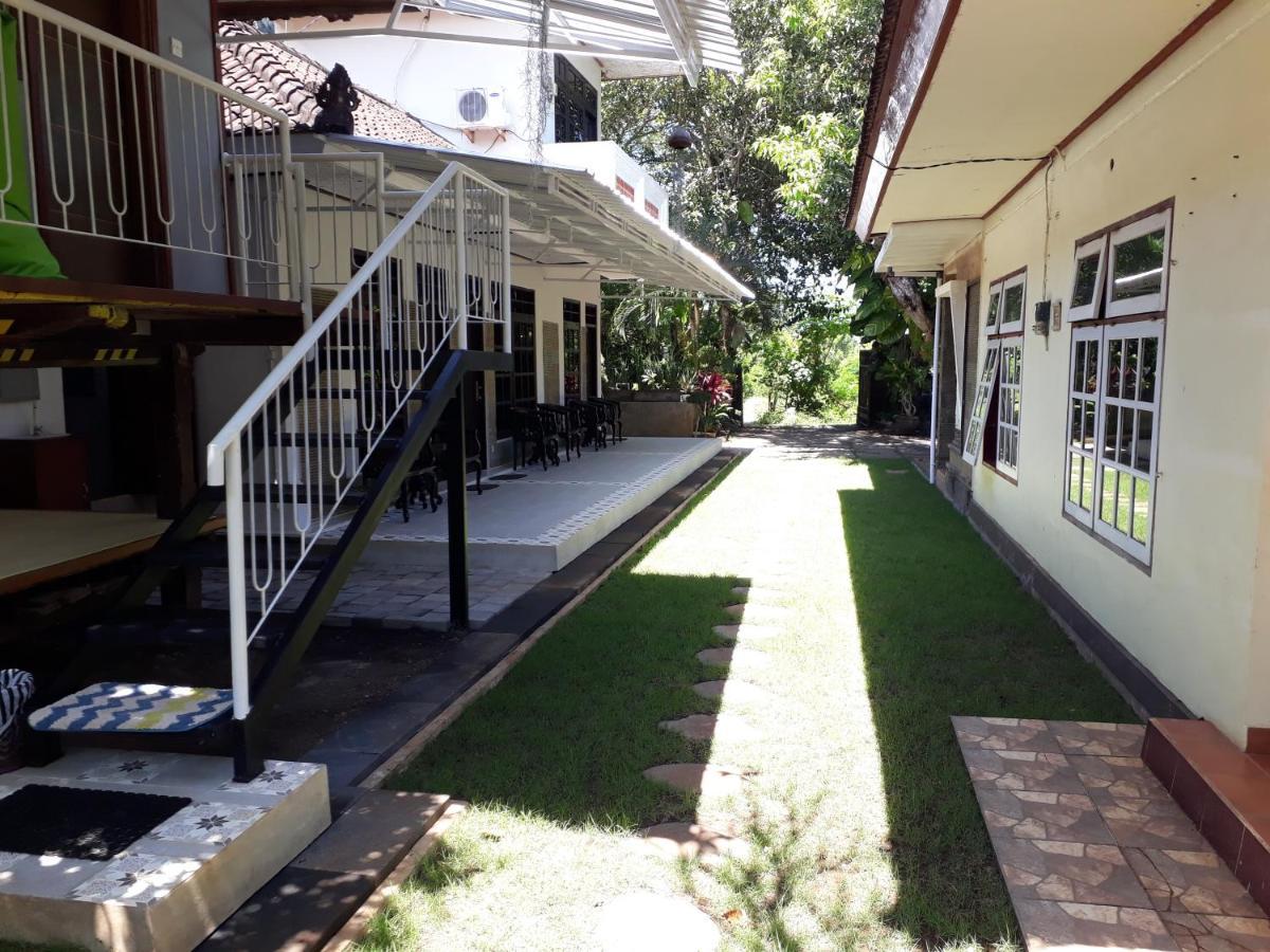 Manuh Guest House Nusa Dua  Exterior photo
