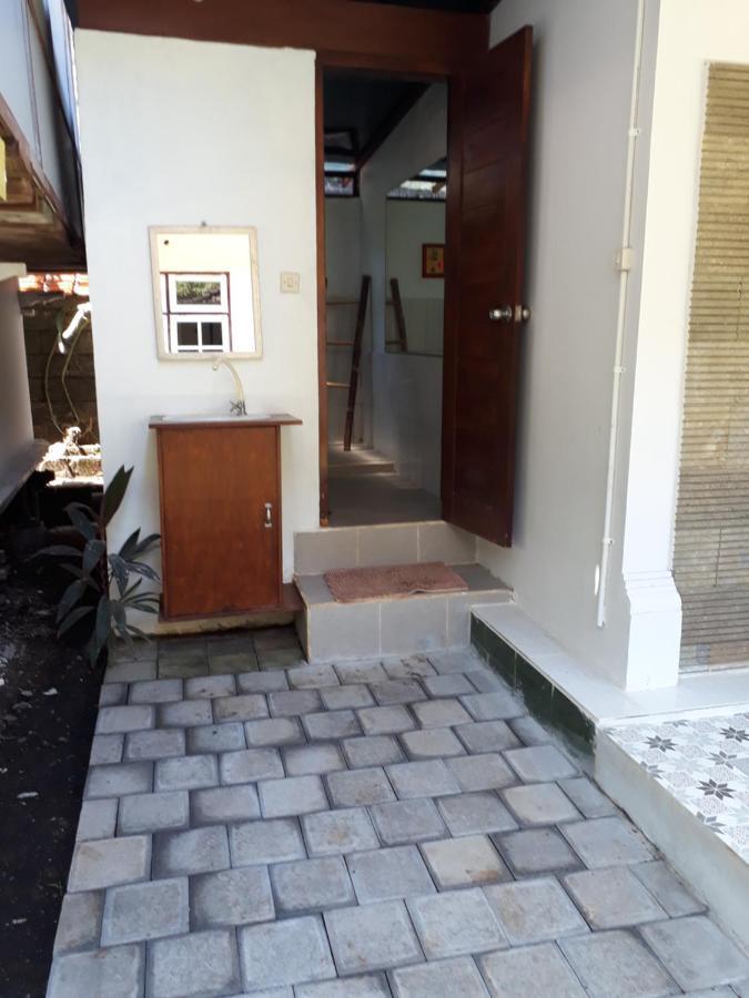 Manuh Guest House Nusa Dua  Exterior photo
