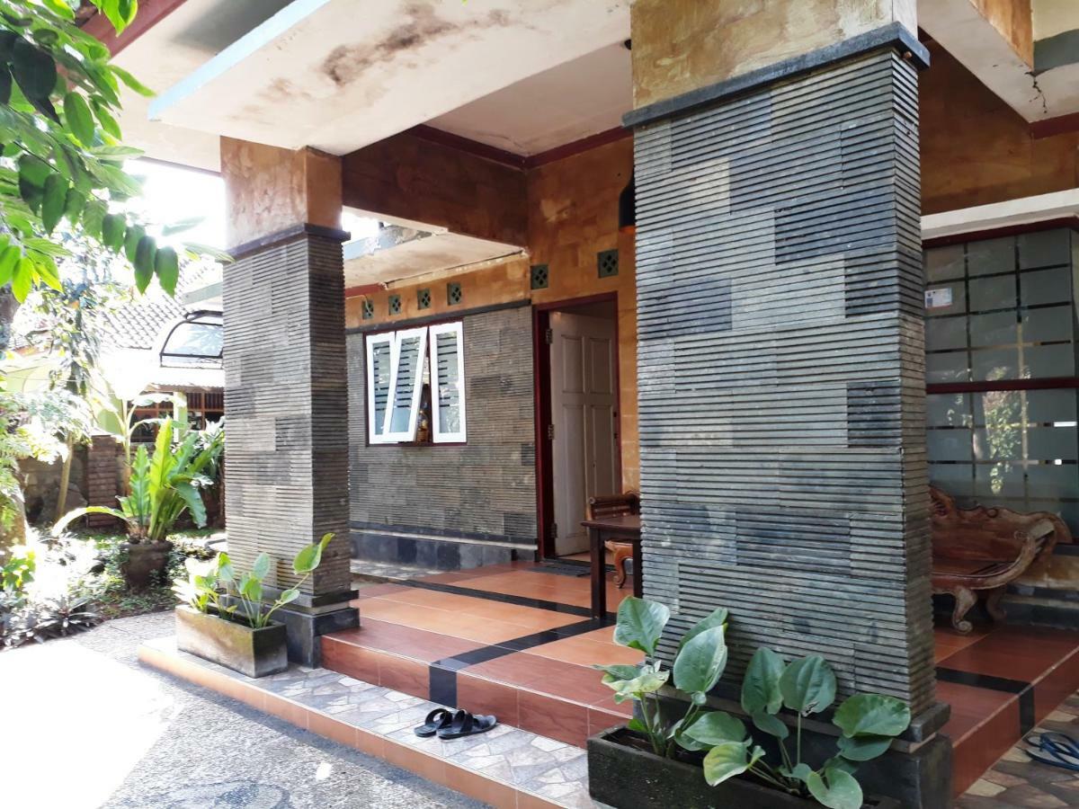 Manuh Guest House Nusa Dua  Exterior photo